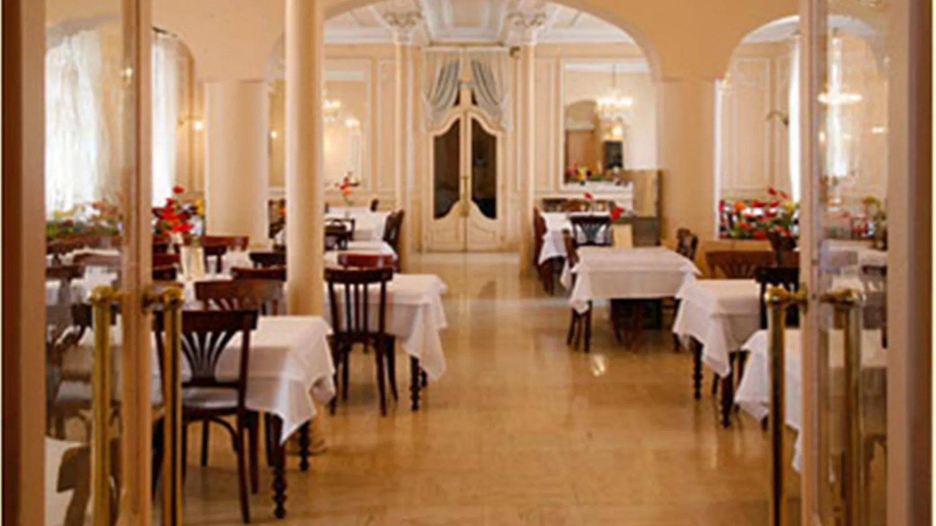 Hotel Metropole Lourdes 3*,  France