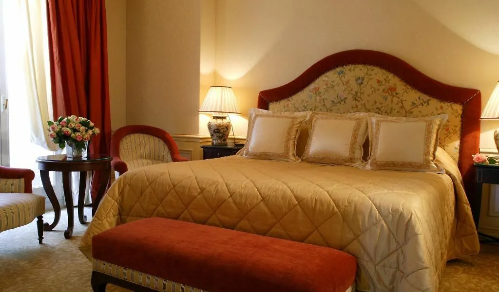 Hotel Metropole Lourdes 3*,  France